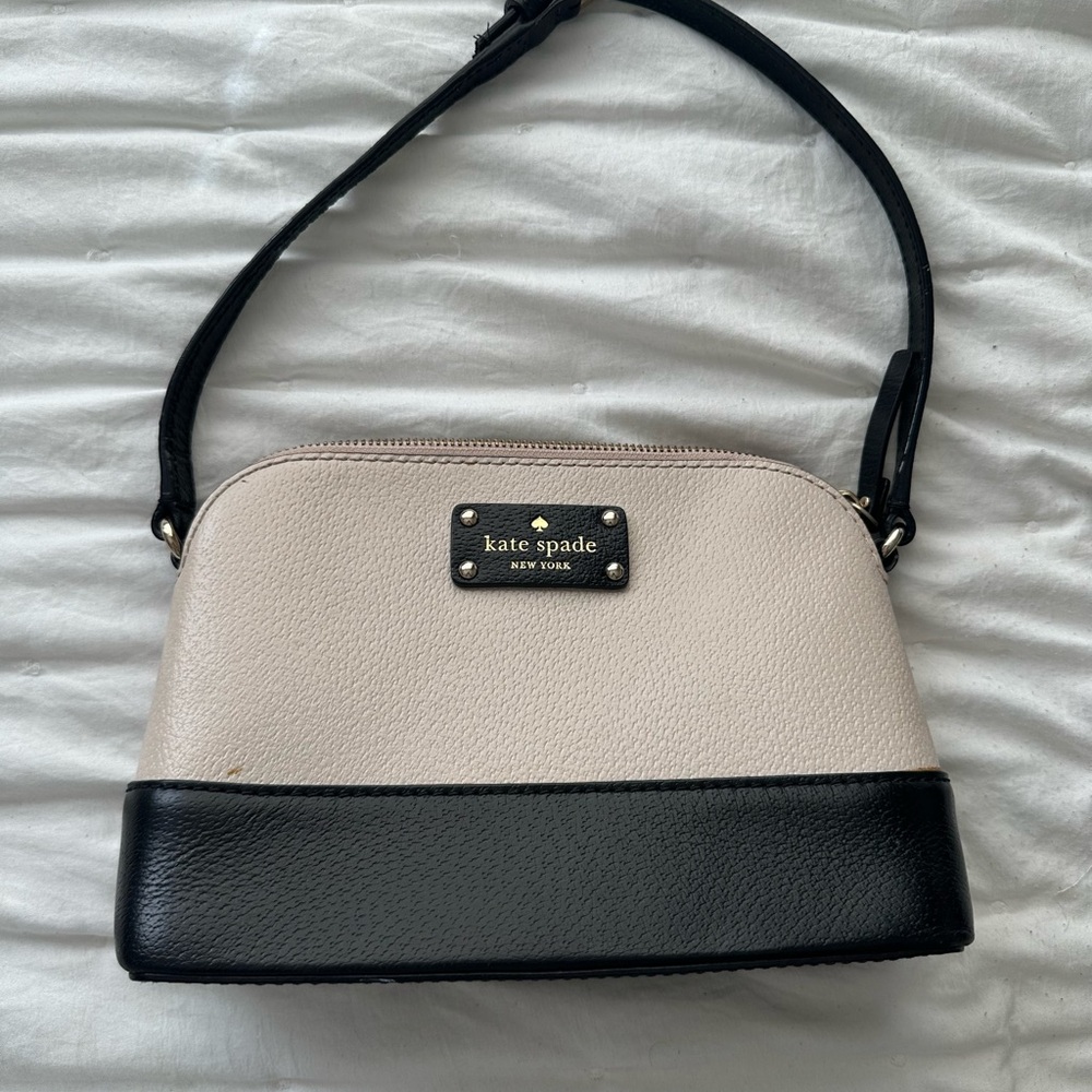 Kate Spade Black and Cream Crossbody Bag